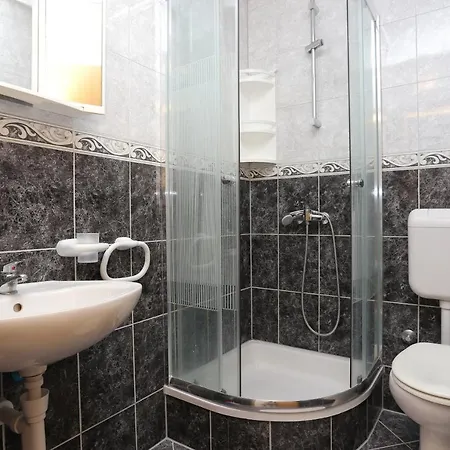 Apartament By The Sea Zivogosce - Porat, Makarska - 18218 Igrane