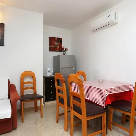 Apartament By The Sea Zivogosce - Porat, Makarska - 18218